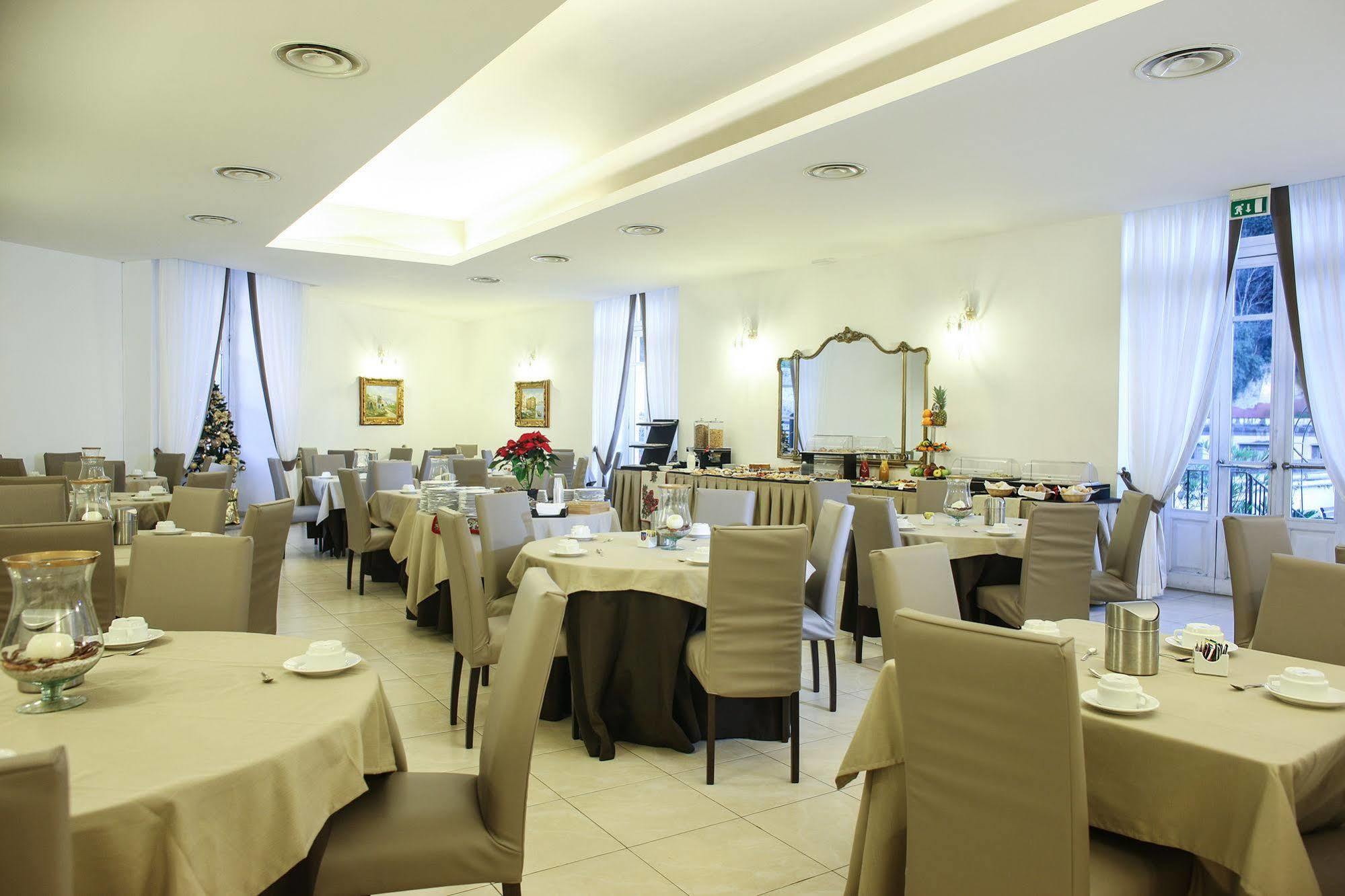 Grand Hotel Capodimonte Napoli Esterno foto
